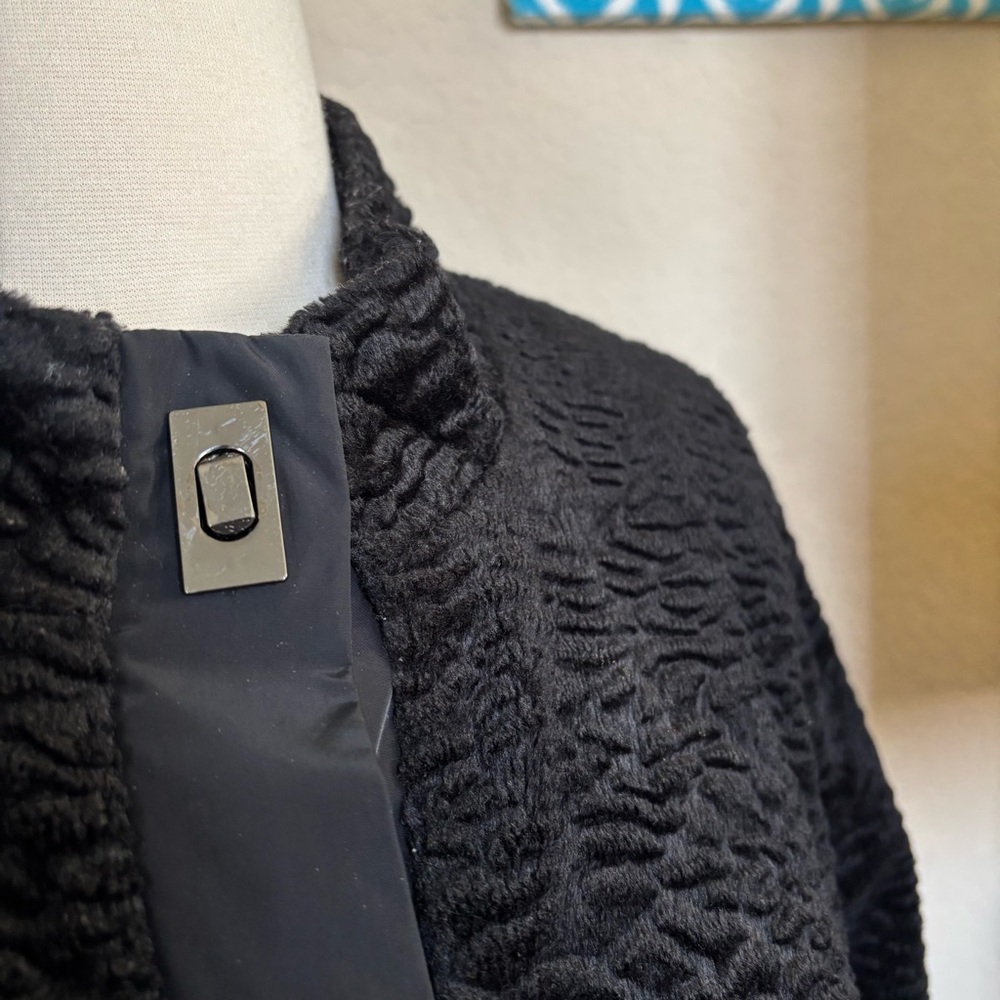 Carole Anderson by Invitation | CABI  black cozy statement coat jacket Large EUC - Picture 5 of 15